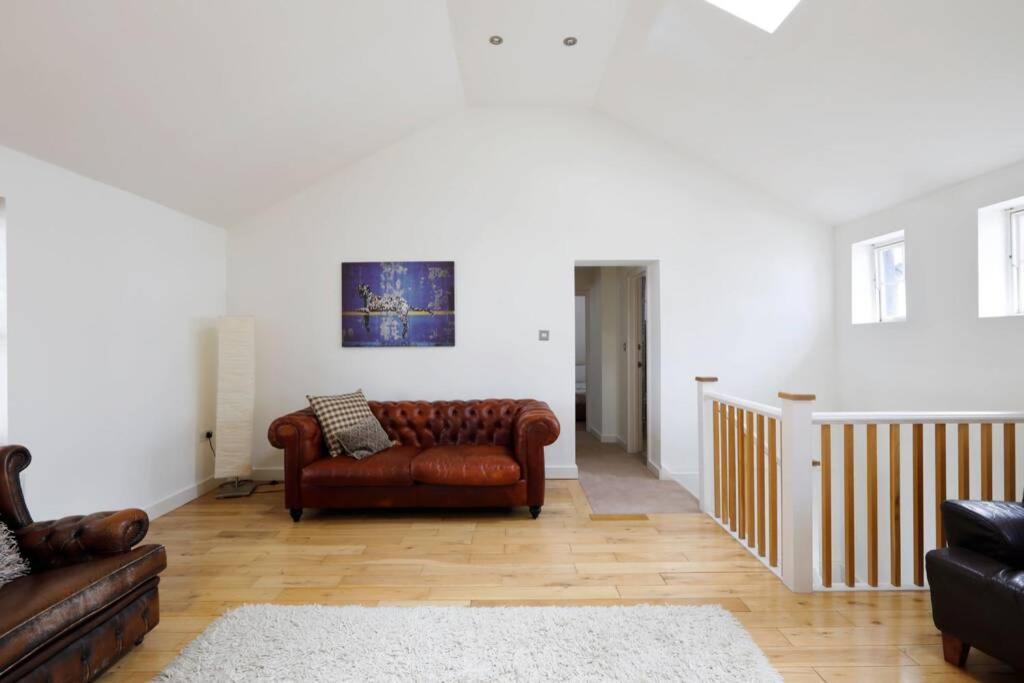 Beautiful 2 Bedroom Mews House With Parking By The Beach Brighton Bagian luar foto
